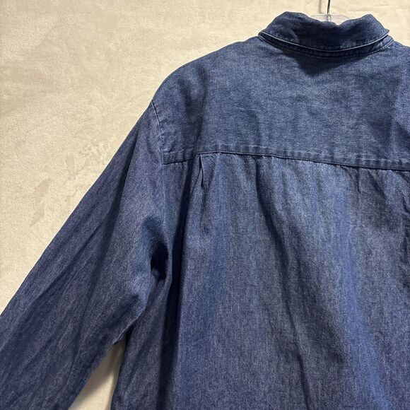 Karen Scott Denim Christmas Shirt Women's Medium Santa Claus Embroidered - Picture 8 of 16